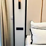 Wave Tyballtic 7th Floor With Two Bedrooms And Sea View! Διαμέρισμα *