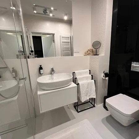 Apartmán Wave Tyballtic 7th Floor With Two Bedrooms And Sea View!