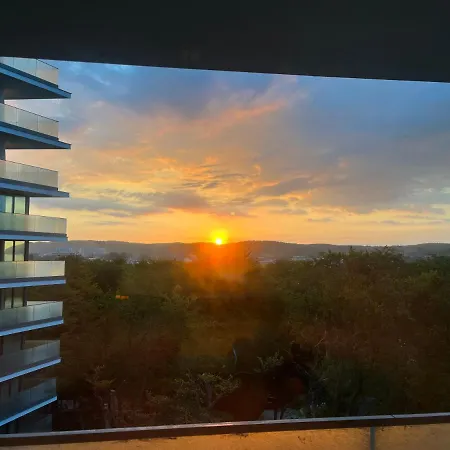 Wave Tyballtic 7th Floor With Two Bedrooms And Sea View! شقة مينززدرويه