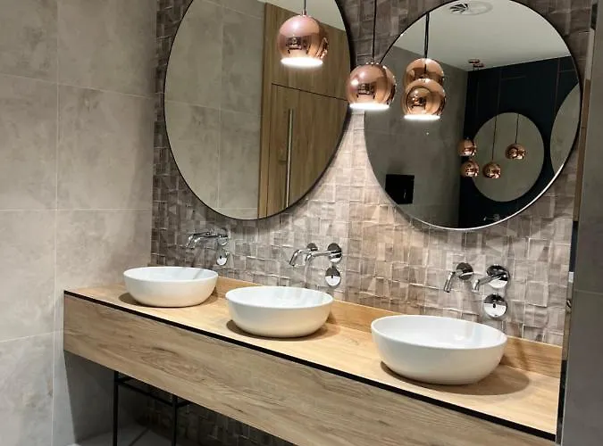 Wave Tyballtic 7th Floor With Two Bedrooms And Sea View!