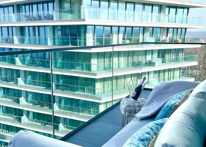 Wave Tyballtic 7th Floor With Two Bedrooms And Sea View!