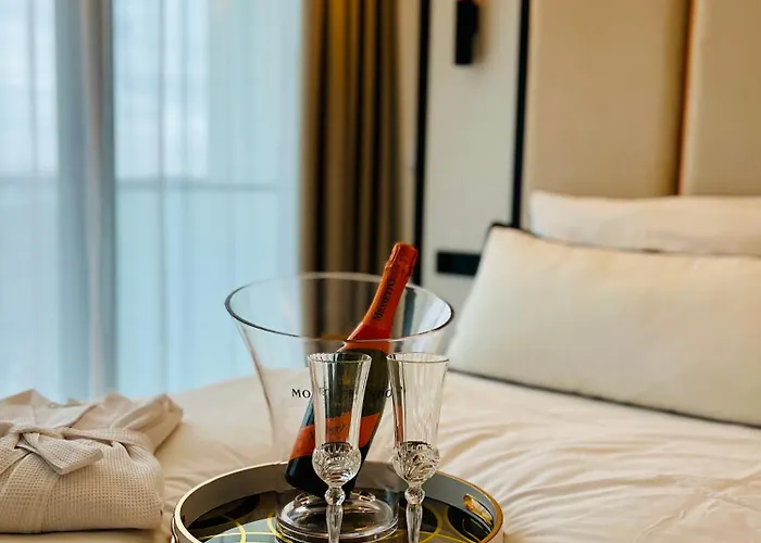 Wave Tyballtic 7th Floor With Two Bedrooms And Sea View! *